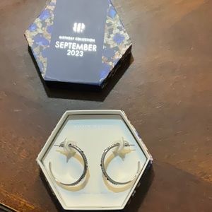 Rbp 6231 September birthday collection earrings hoops